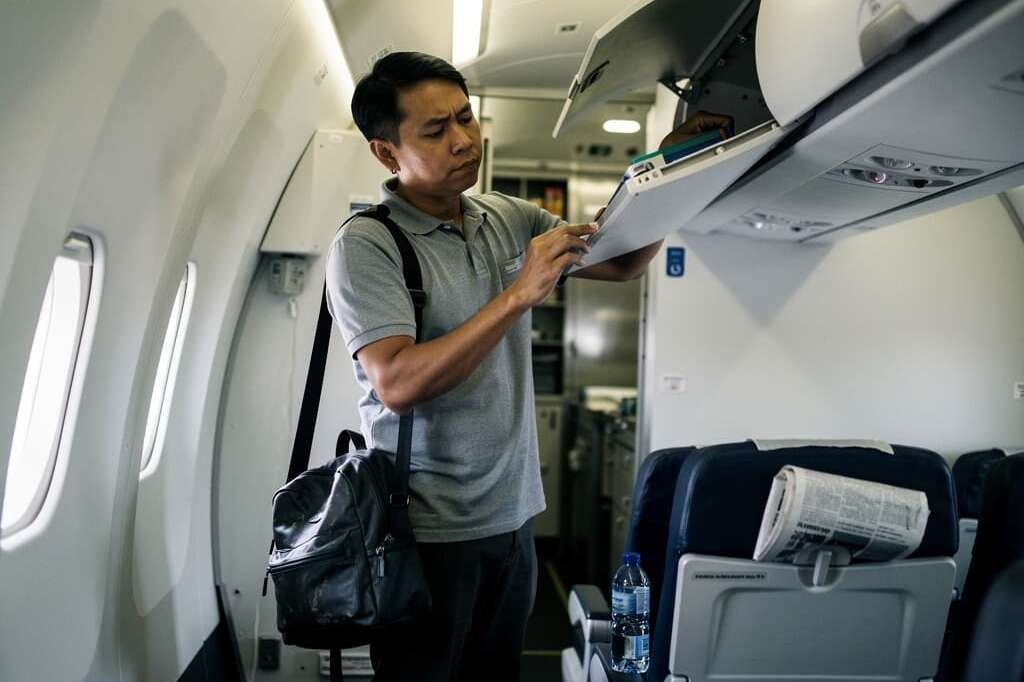 Jetstar sparks outrage with new A$25 overhead bag fee, forcing passengers to pay for carry-ons